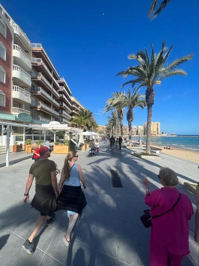 Beautiful Apartment Playa Del Cura Beach In Torrevieja Spain Eksteriør billede